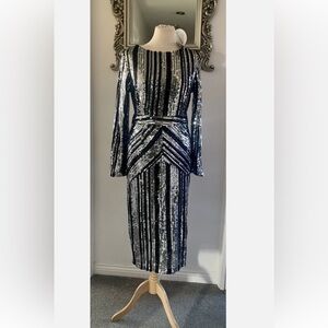 BOOHOO OCCASION EVENING GAYSBY  SEQUIN EMBELLISHED MIDI DRESS BODYCON